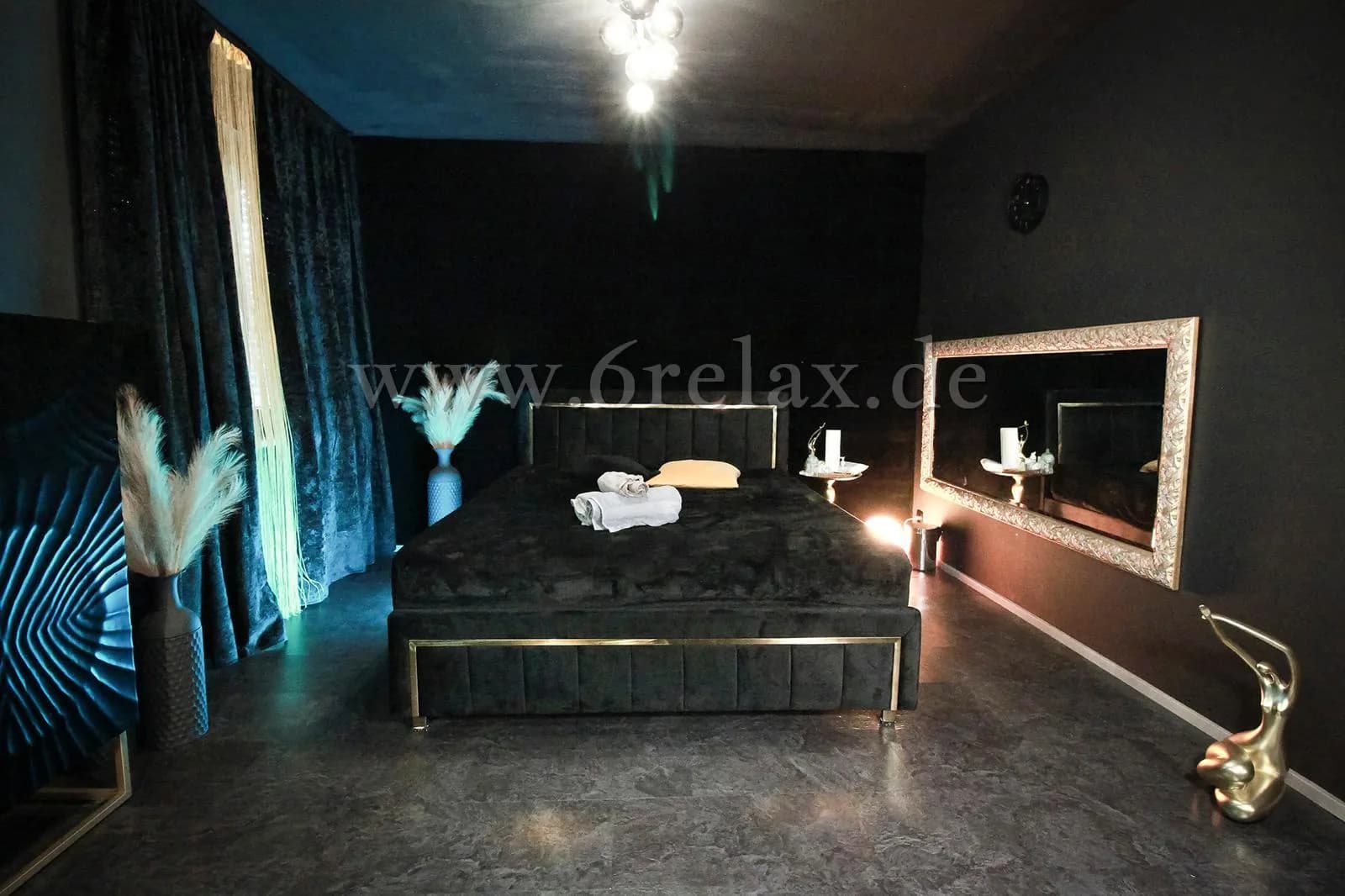 Gallery image 10