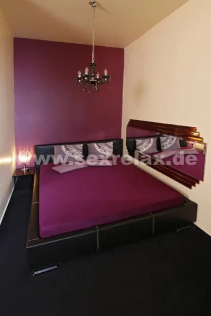 Gallery image 17