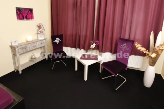 Gallery image 15