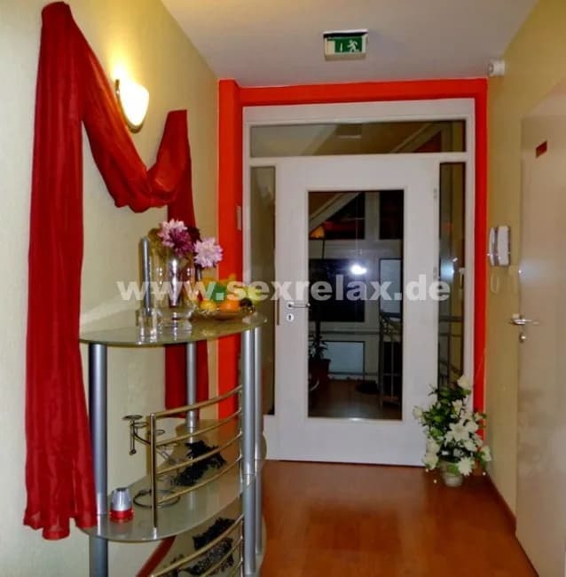 Gallery image 1