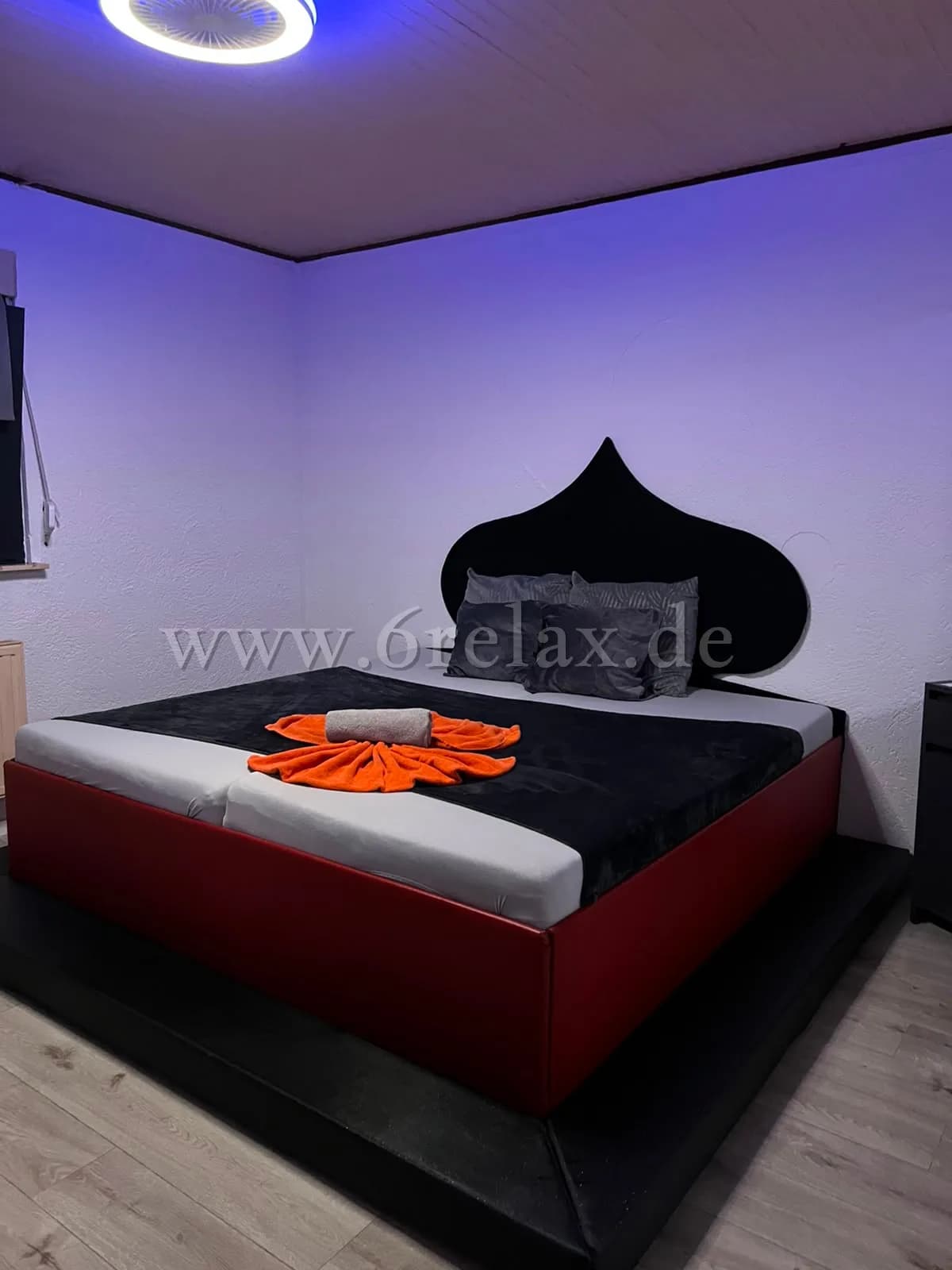 Gallery image 13