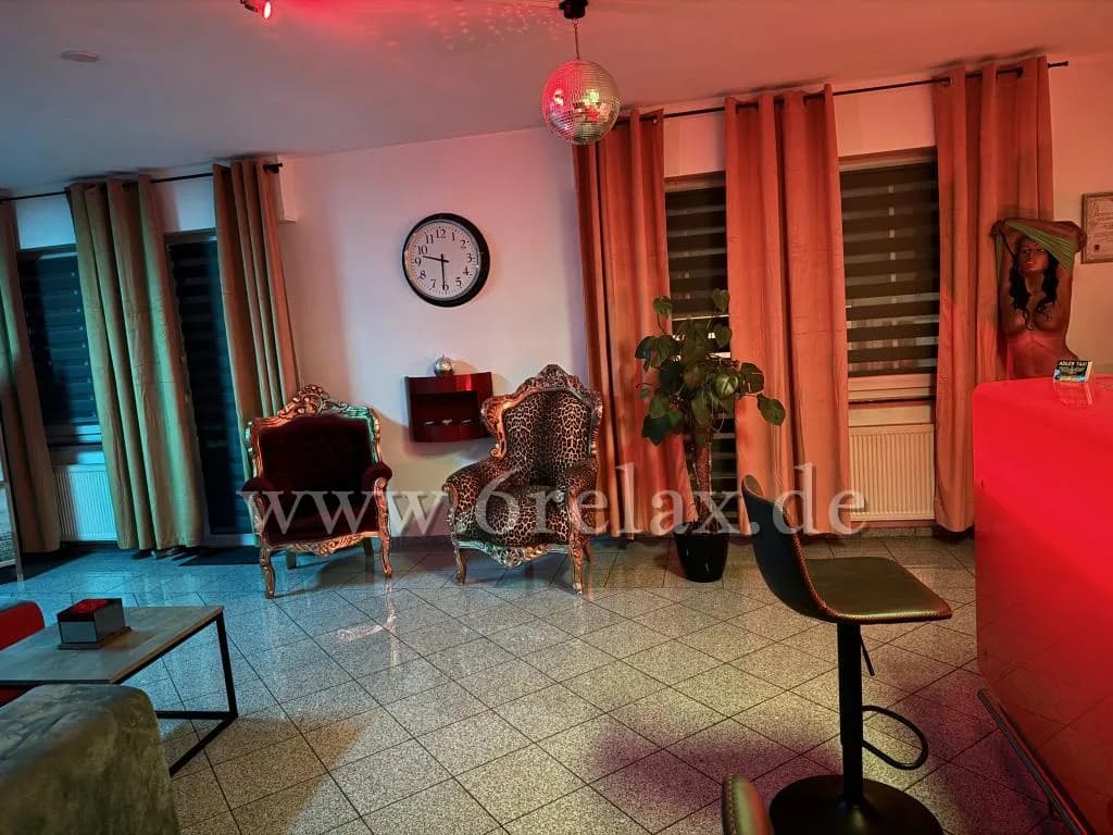 Gallery image 14