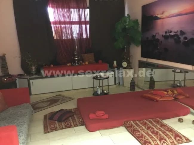 Gallery image 13