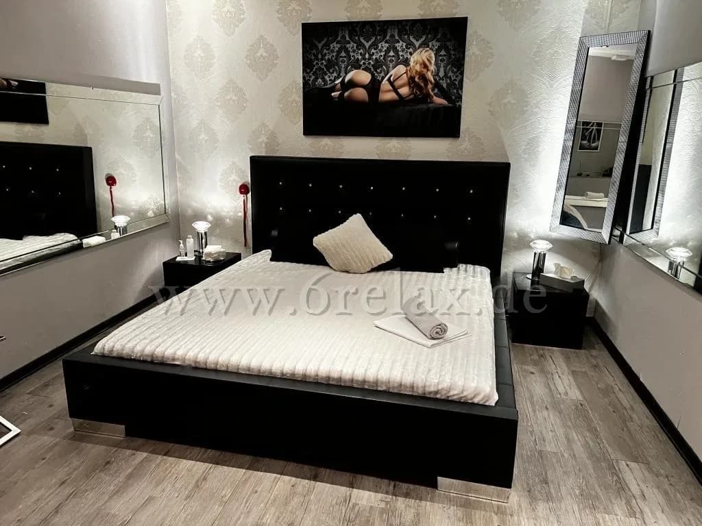 Gallery image 21
