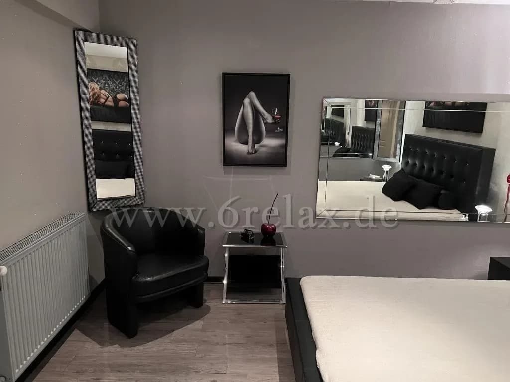 Gallery image 1