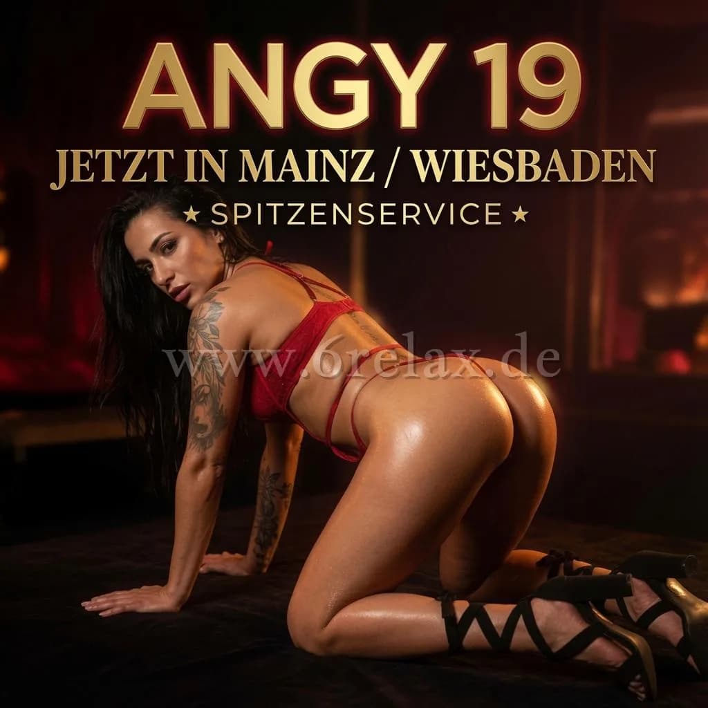 Angy Teen Anal Queen